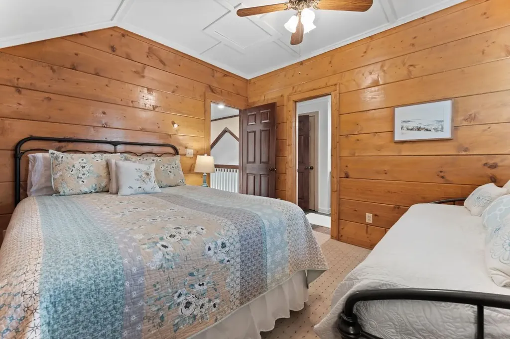 453 Eagle Ridge Sapphire NC 28774