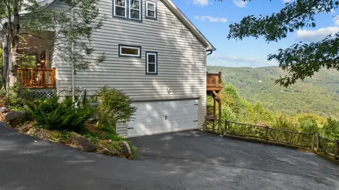 453 Eagle Ridge Sapphire NC 28774