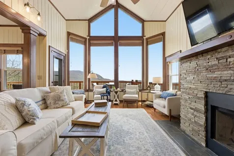 453 Eagle Ridge Sapphire NC 28774
