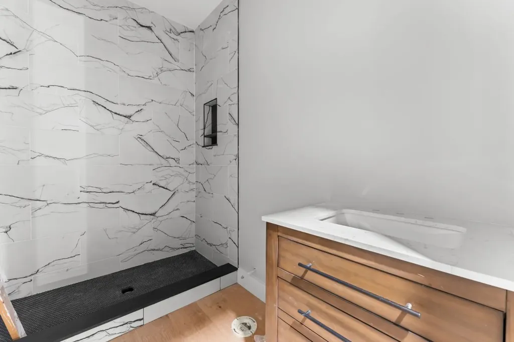 110 Toxaway Lane Sapphire NC 28774