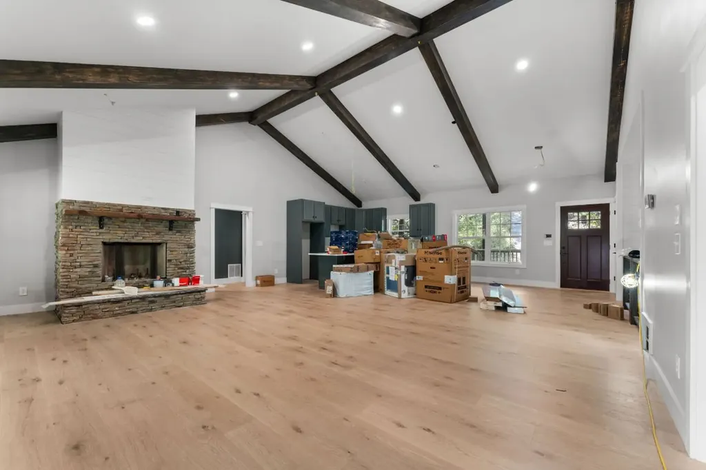 110 Toxaway Lane Sapphire NC 28774