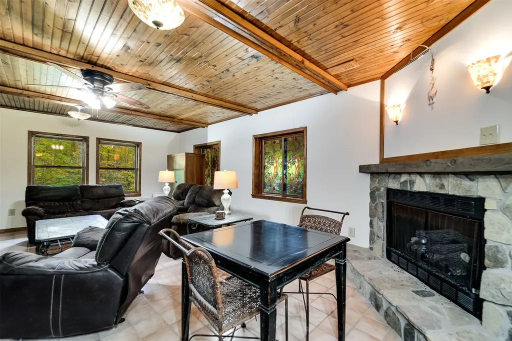 355 Trails End Lane Cullowhee NC 28723