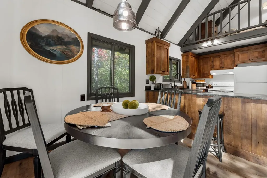 1917 West Christy Trail Sapphire NC 28774