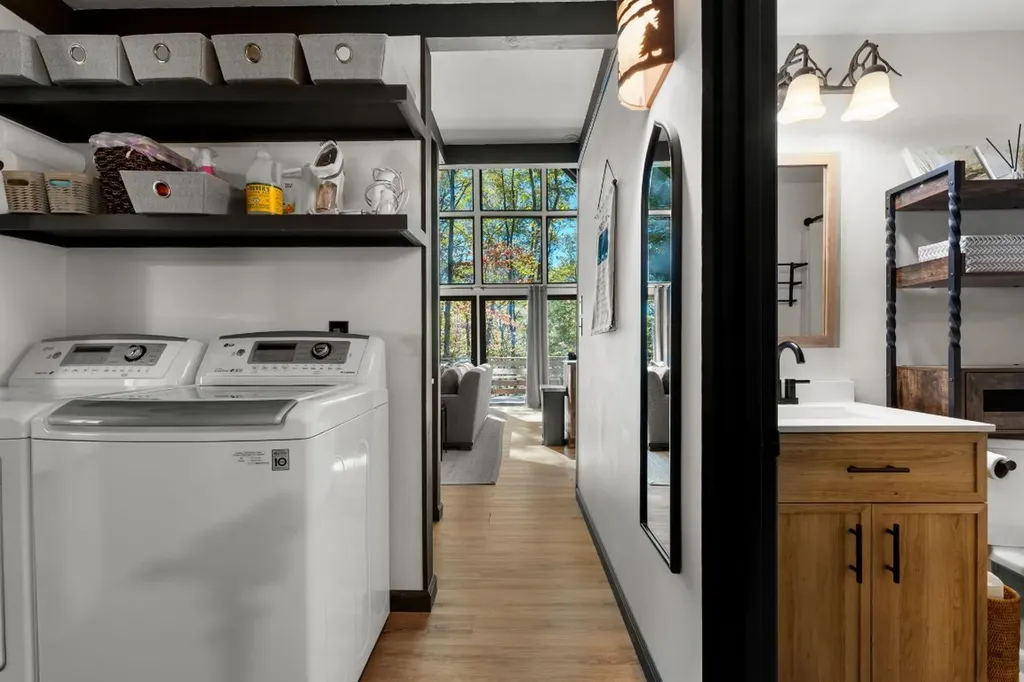 1917 West Christy Trail Sapphire NC 28774