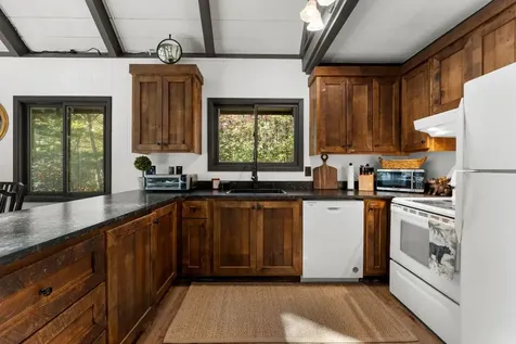 1917 West Christy Trail Sapphire NC 28774