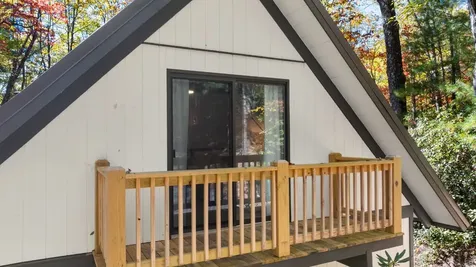 1917 West Christy Trail Sapphire NC 28774