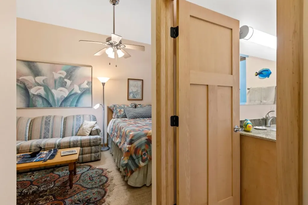 568 W Club Boulevard Lake Toxaway NC 28747