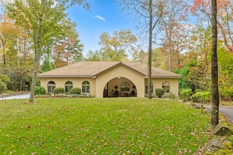 568 W Club Boulevard Lake Toxaway NC 28747