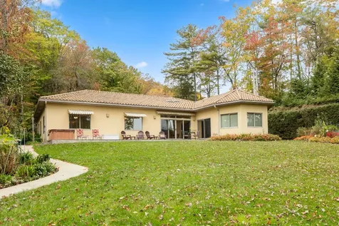 568 W Club Boulevard Lake Toxaway NC 28747