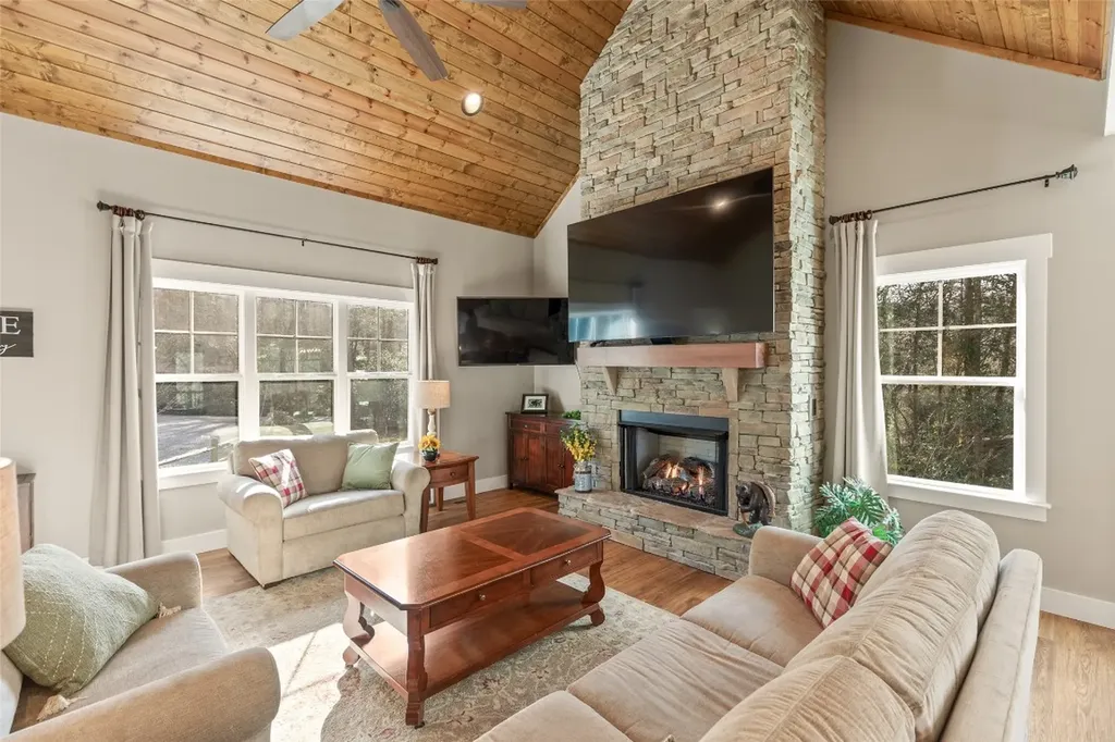 14 Pine Forest Court Sapphire NC 28774