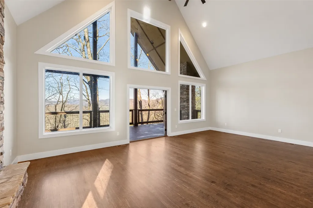 401 Windy Gap Lane Sapphire NC 28774