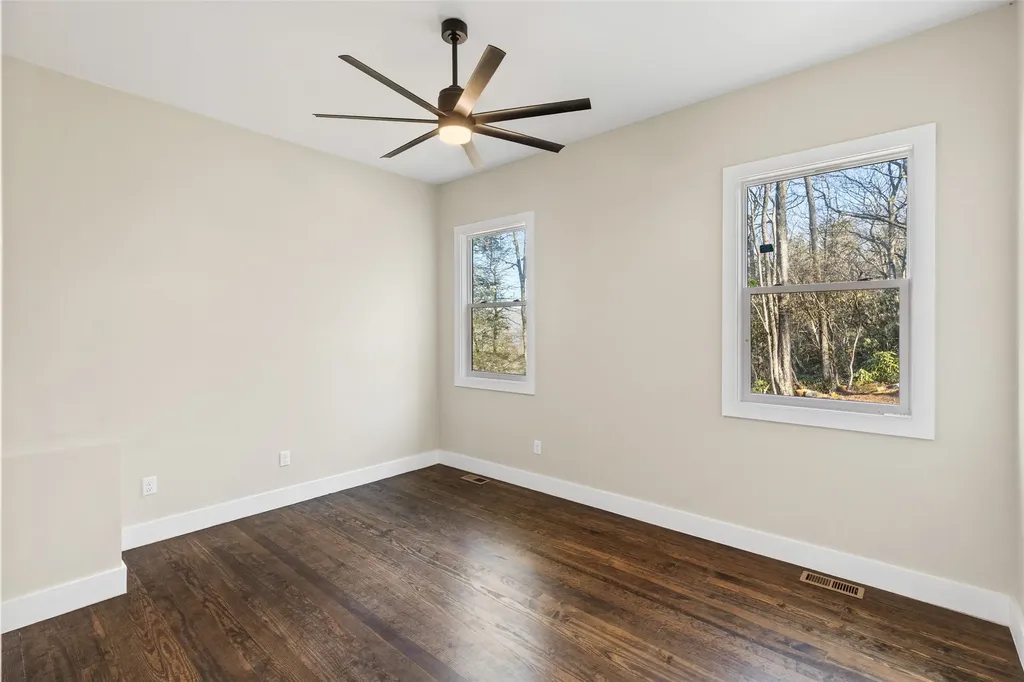 401 Windy Gap Lane Sapphire NC 28774