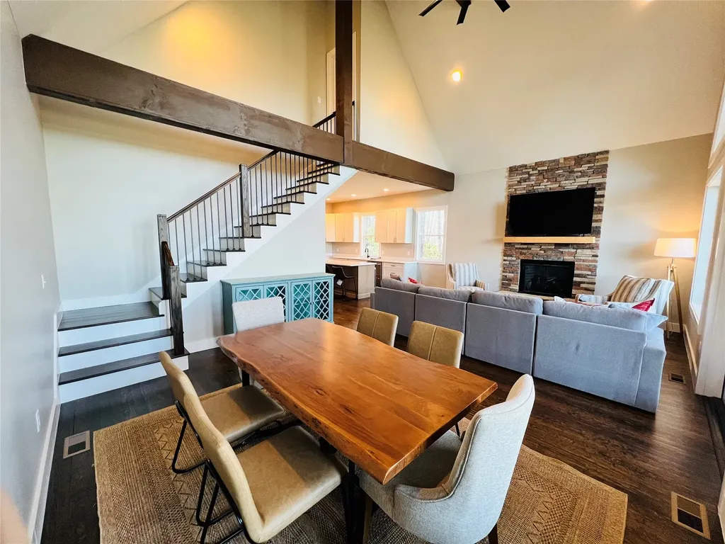 401 Windy Gap Lane Sapphire NC 28774