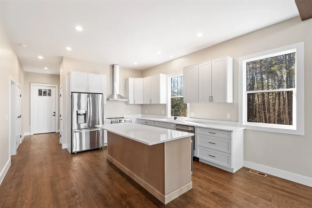 401 Windy Gap Lane Sapphire NC 28774