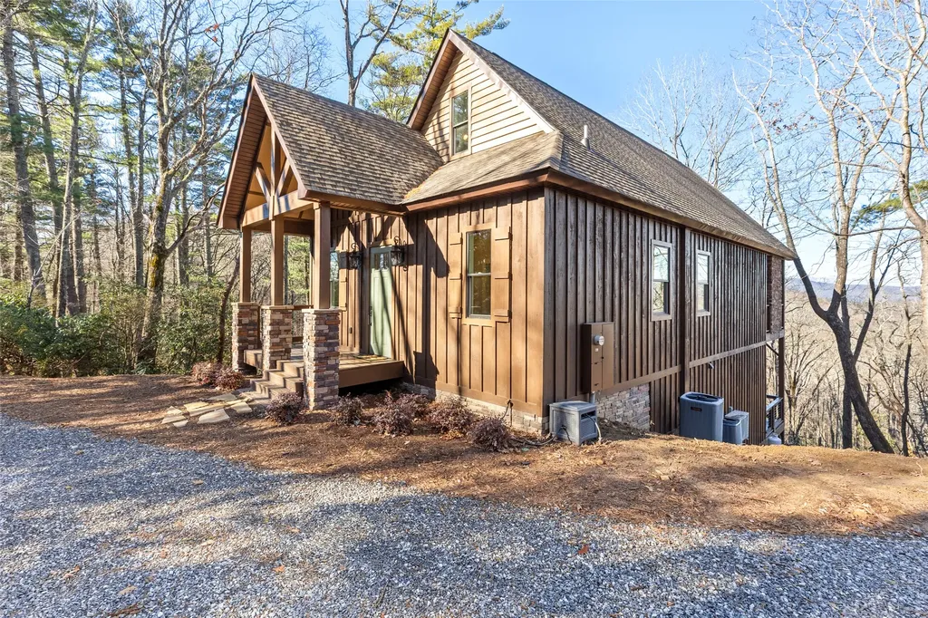 401 Windy Gap Lane Sapphire NC 28774