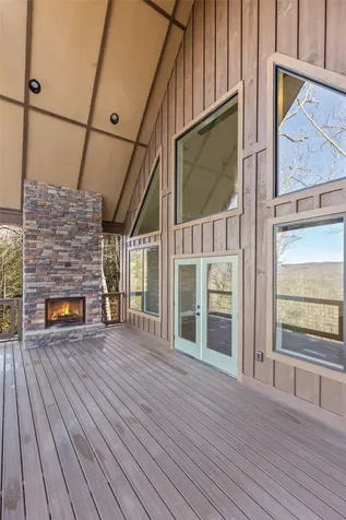 401 Windy Gap Lane Sapphire NC 28774