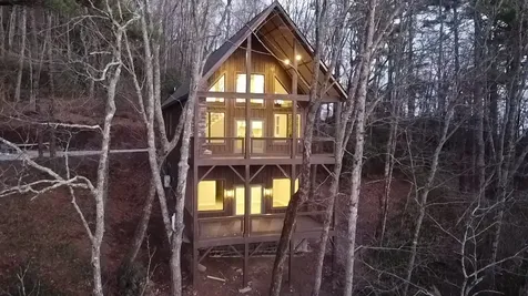 401 Windy Gap Lane Sapphire NC 28774