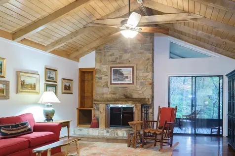 437 Ammons Road Franklin NC 28734