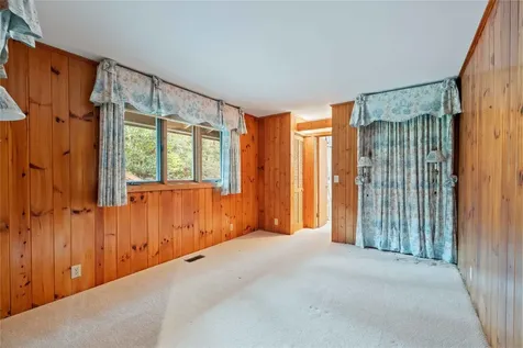 336 North Drive Highlands NC 28741