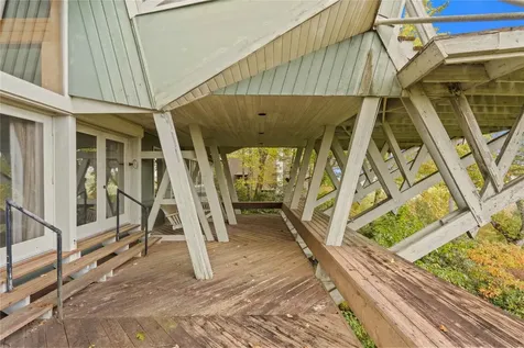 336 North Drive Highlands NC 28741