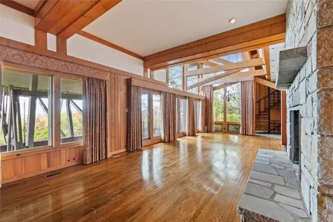 336 North Drive Highlands NC 28741