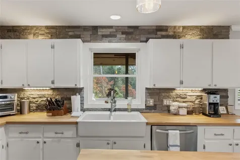 46 Quail Hollow Drive Sylva NC 28779