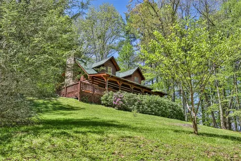 187 Papaw Lane Glenville NC 28736