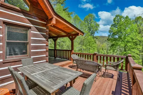 187 Papaw Lane Glenville NC 28736