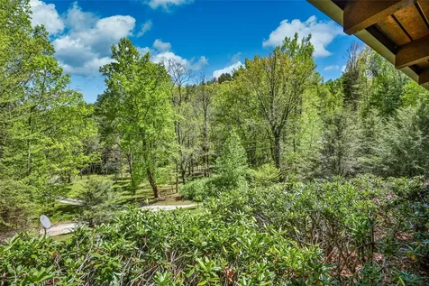 187 Papaw Lane Glenville NC 28736