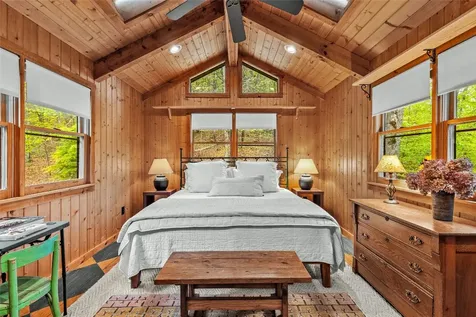 187 Papaw Lane Glenville NC 28736