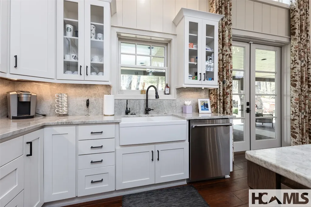 212 Ivorybill Way Cashiers NC 28717