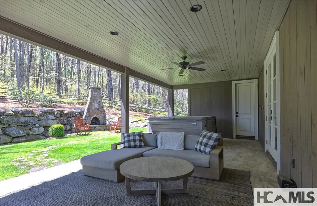 212 Ivorybill Way Cashiers NC 28717