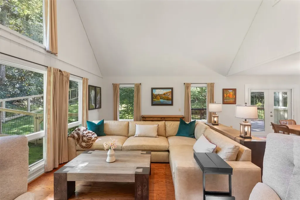 328 Webbmont Road Highlands NC 28741