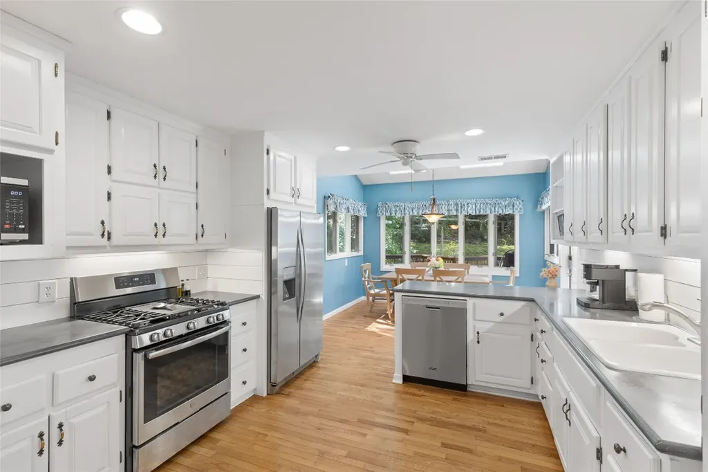 328 Webbmont Road Highlands NC 28741