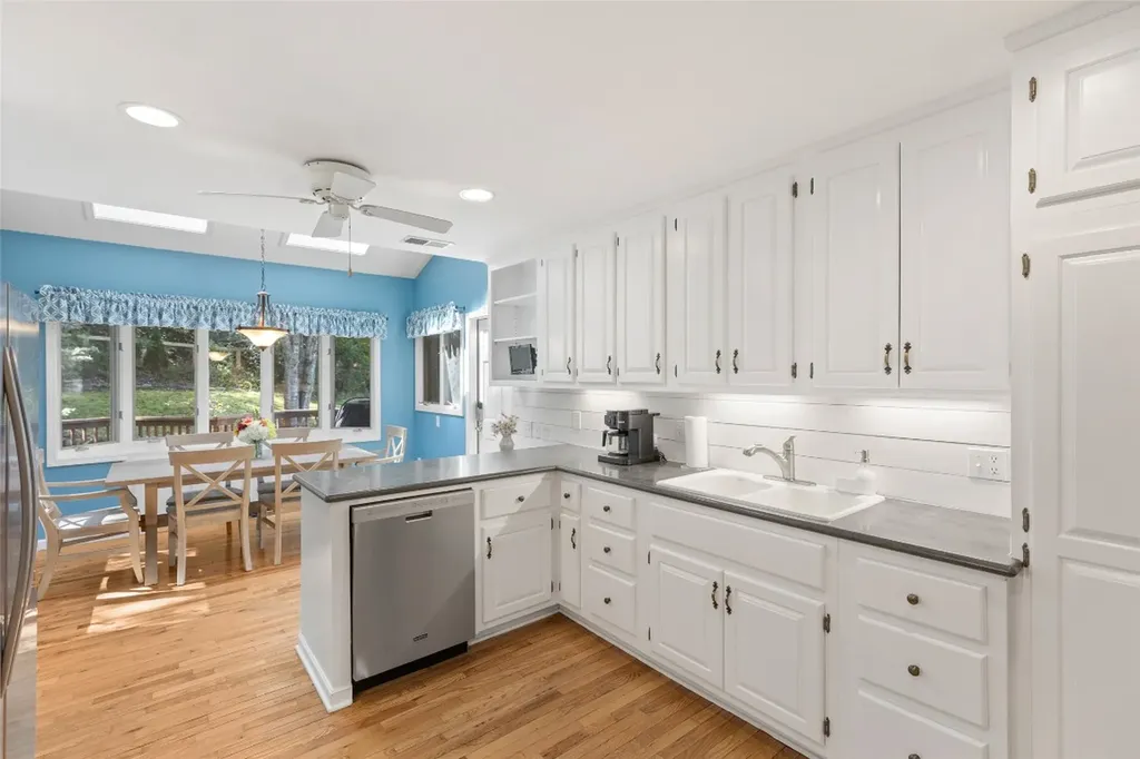 328 Webbmont Road Highlands NC 28741