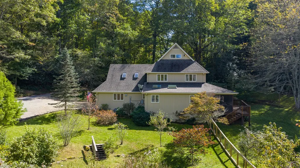 328 Webbmont Road Highlands NC 28741