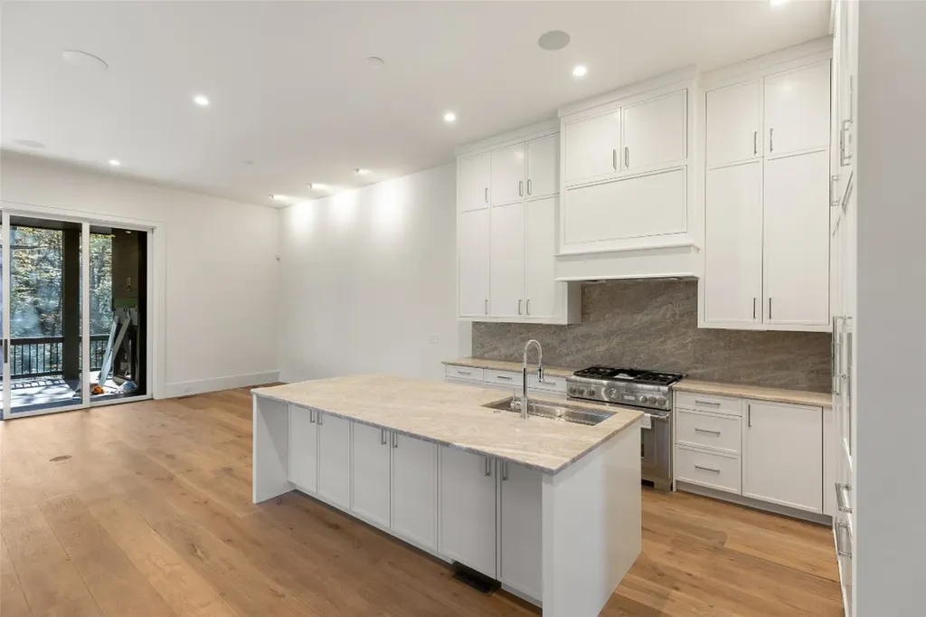 504 Birchwood Drive Highlands NC 28741