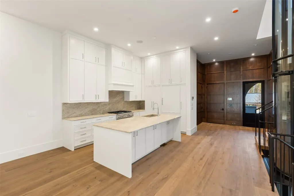 504 Birchwood Drive Highlands NC 28741