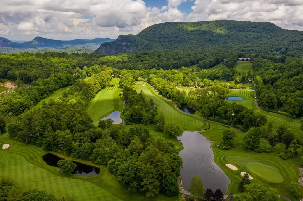 504 Birchwood Drive Highlands NC 28741