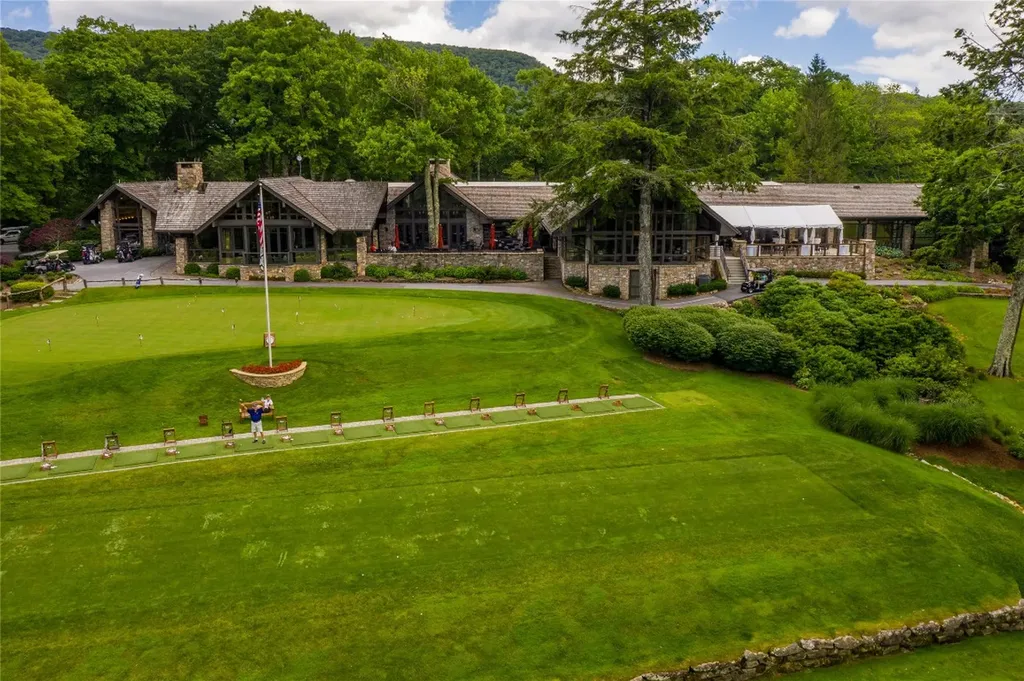 502 Birchwood Drive Highlands NC 28741