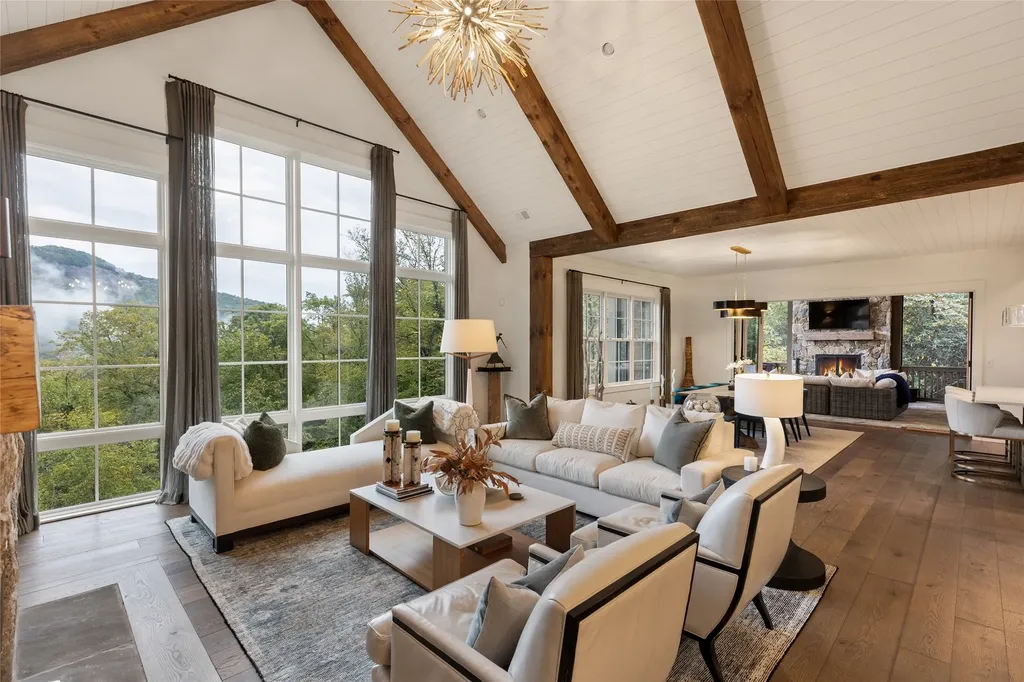323 W. Falls Drive Sapphire NC 28774