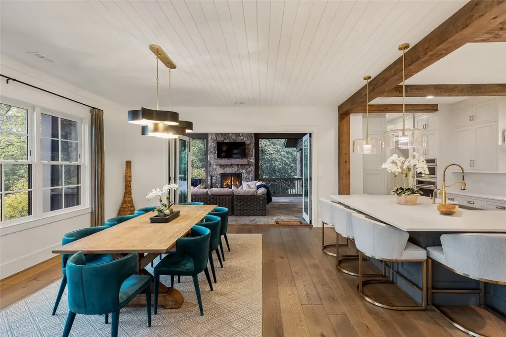 323 W. Falls Drive Sapphire NC 28774