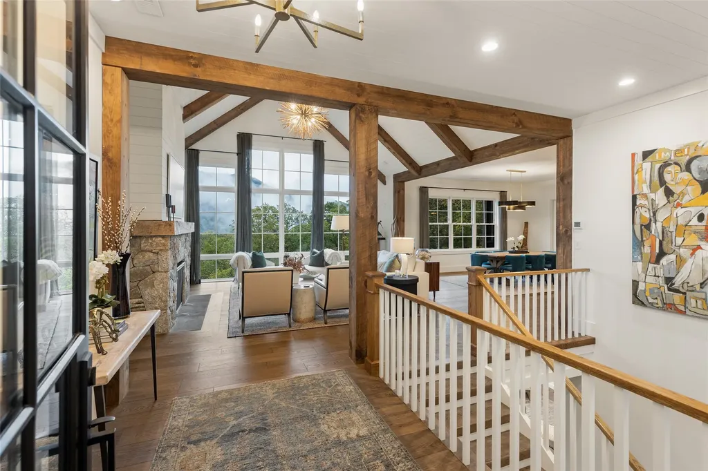 323 W. Falls Drive Sapphire NC 28774