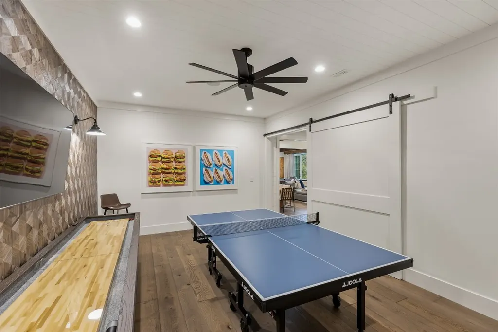 323 W. Falls Drive Sapphire NC 28774