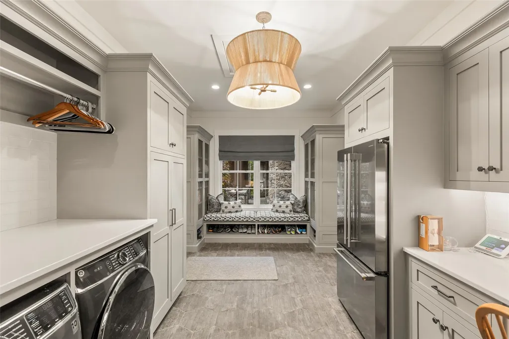 323 W. Falls Drive Sapphire NC 28774