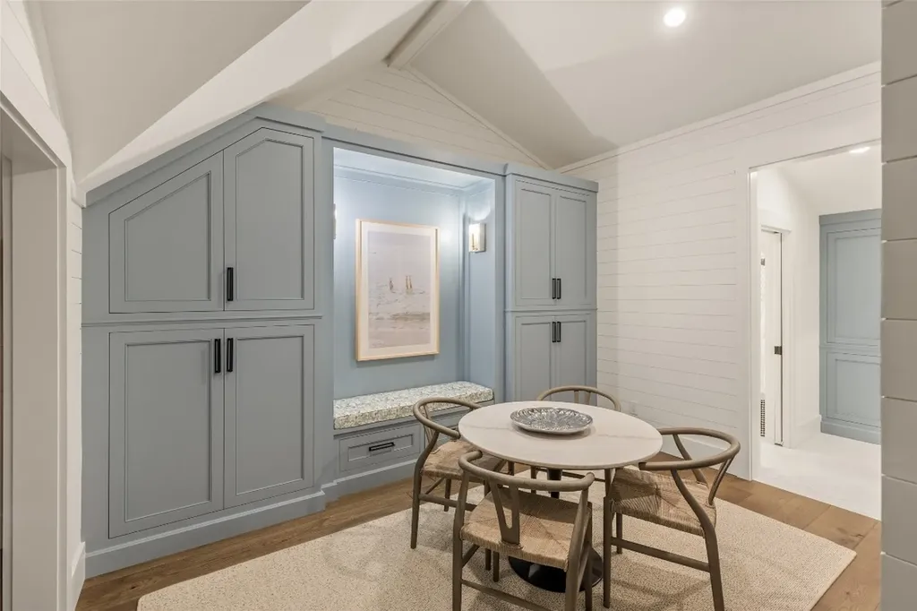 323 W. Falls Drive Sapphire NC 28774