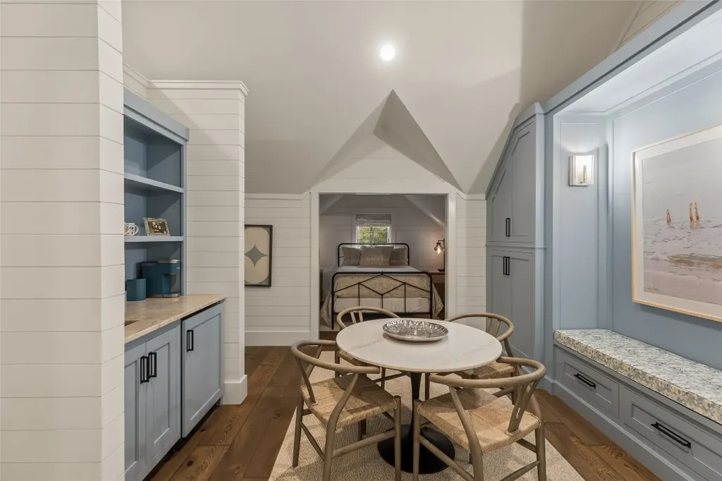 323 W. Falls Drive Sapphire NC 28774