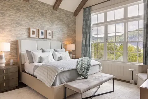 323 W. Falls Drive Sapphire NC 28774