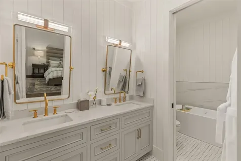 323 W. Falls Drive Sapphire NC 28774