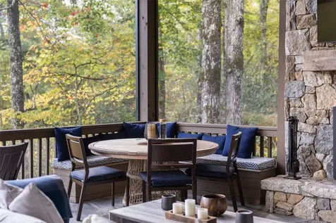 323 W. Falls Drive Sapphire NC 28774